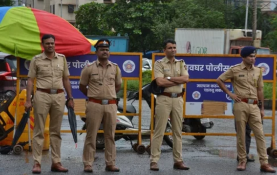 Noida Man Arrested Over Mumbai ‘Human Bomb’